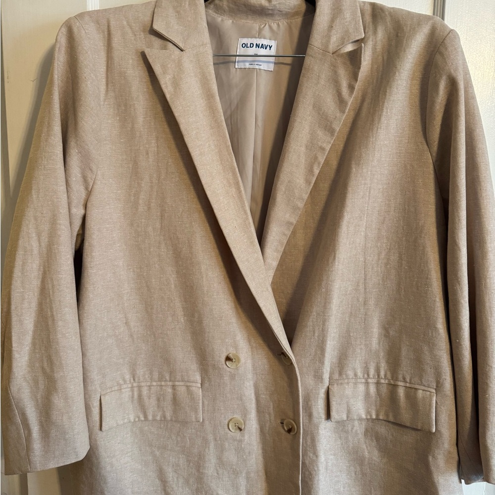 Old Navy Beige Double-Breasted Relaxed Blazer